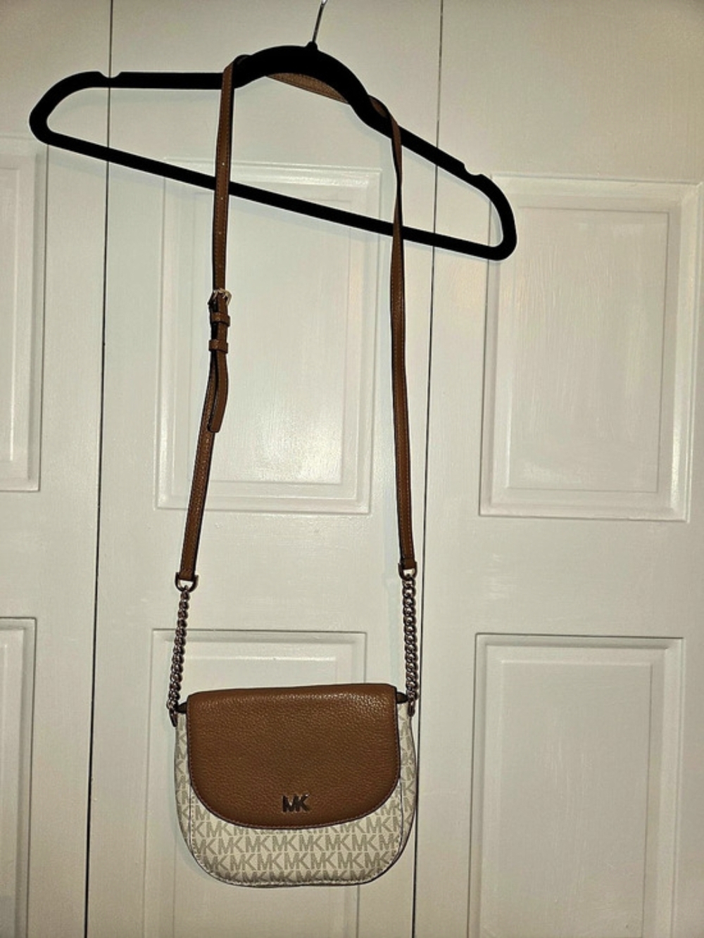 Michael Kors Emilia Small Signature Logo Saddle Crossbody Bag